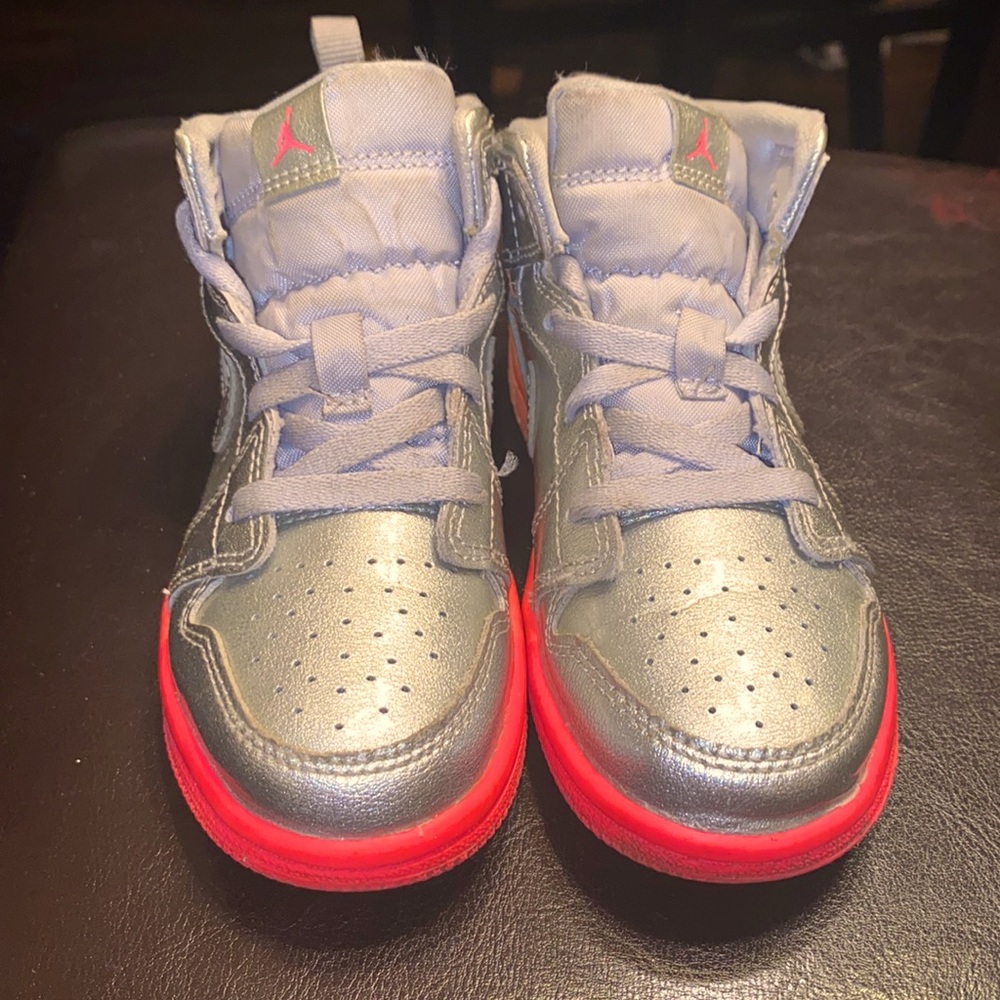 Nike Silver shoe